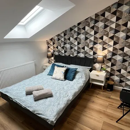 New Black Warszawa Parking Free Wola Mrokowska