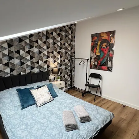 New Black Warszawa Parking Free Apartment