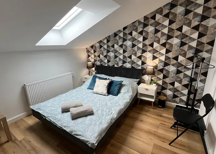 New Black Warszawa Parking Free Wola Mrokowska